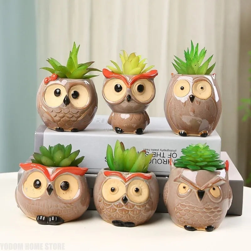 Mini Owl Ceramic Planter™