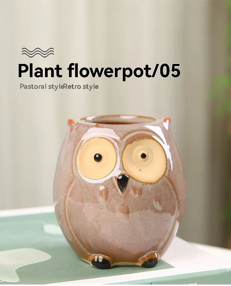Mini Owl Ceramic Planter™